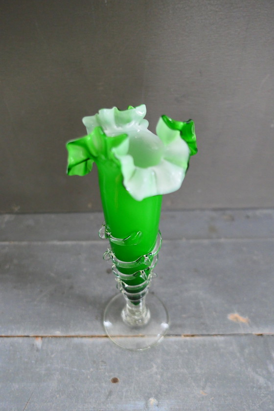 Image 1 of Vase Vintage Tango Verre Opalin Vert
