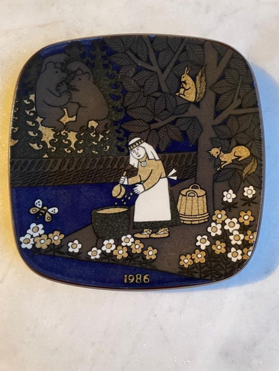 Image 1 of Arabia Kalevala Wall Plates Finlandia 1977-1999