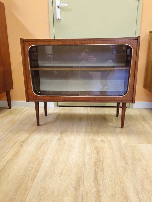 Vetrina vintage affascinante Vetrina vetrina Vetrina vetrina