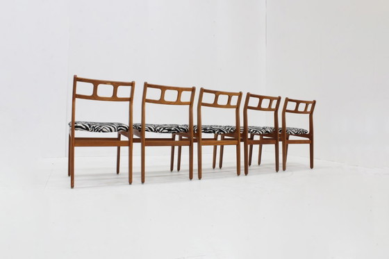 Image 1 of Set di 5 sedie da pranzo vintage in teak di metà secolo degli anni '60