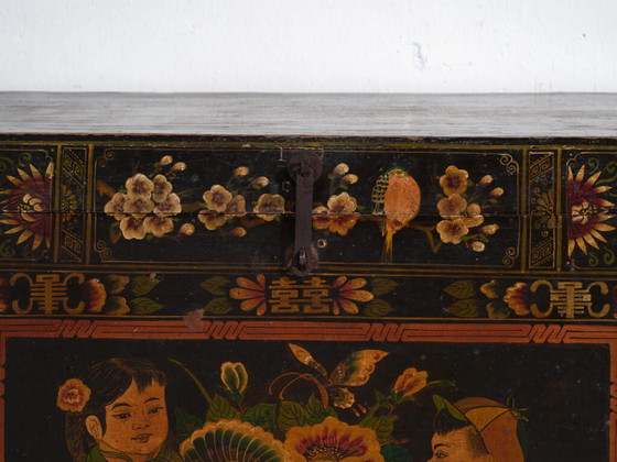 Antike bemalte Truhe aus Kiefernholz – China, circa 1900 – Aufbewahrungsschrank, Iron (photo 11 of 40)