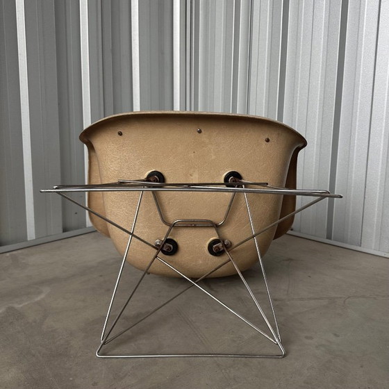 Image 1 of Poltrona Eames LAR, Charles Eames e Ray Eames, Herman Miller