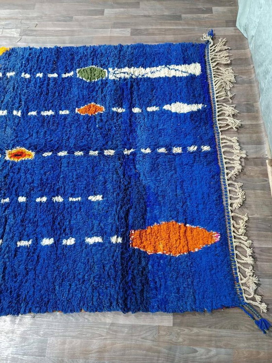 Tapis berbère marocain traditionnel 250cm x 150cm (photo 8 of 12)