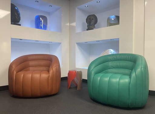 Pode by Leolux Balini armchairs (fixed and swivel) new