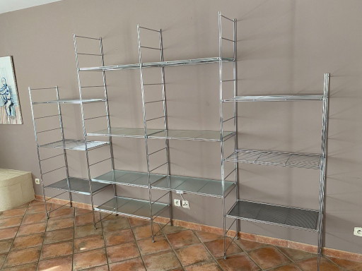 Modulares Wandregal Peter von Niels Gammelgaard. 1980.