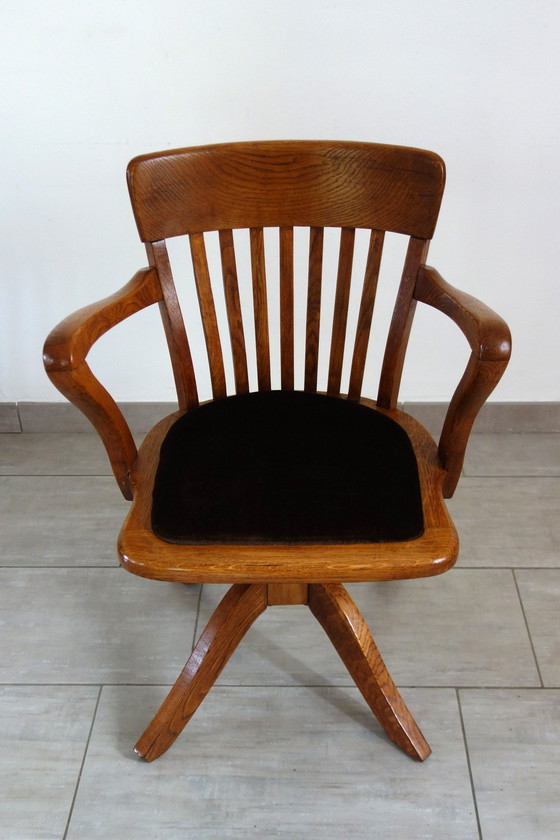 Image 1 of Poltrona in rovere americano, inizio XX secolo