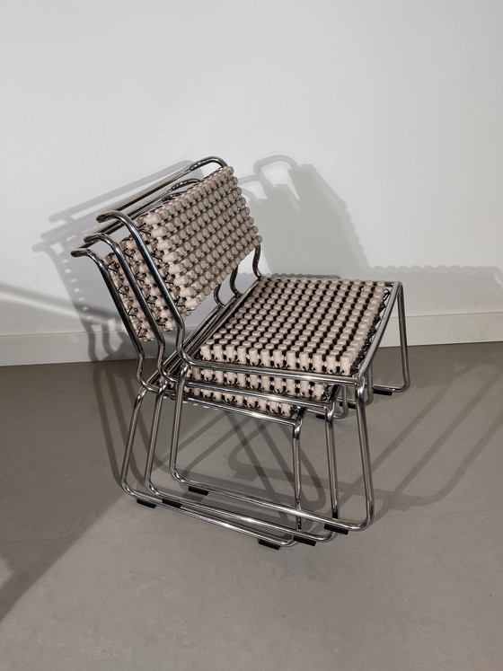 Image 1 of 6 Accupunto Yos S. e Leonard Theosabrata