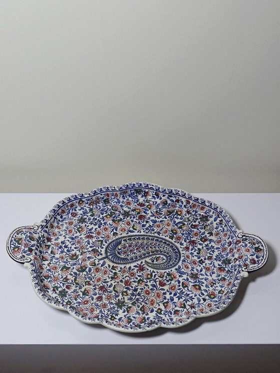Image 1 of Belangrijk antiek Gien faience dienblad, 1875-1885, met kasjmierpatroon.