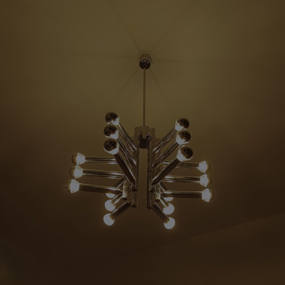 Image 1 of Lustre spoutnik/orbite chromé vintage avec 18 points lumineux - Sciolari for Cosack