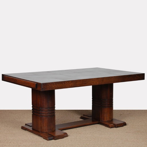Mesa de comedor de roble al estilo de Charles Dudouyt, 1940.