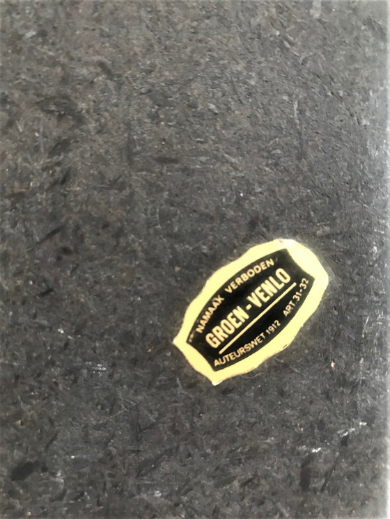 Image 1 of Scultura da parete in ceramica vintage "Ragazza con chitarra"