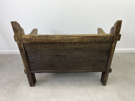 Image 1 of Divano spagnolo antico del XIX secolo