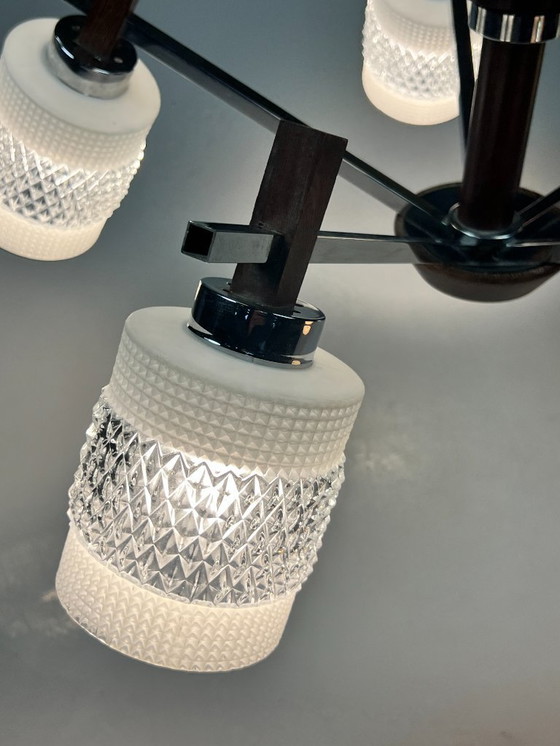 Image 1 of Vintage Kroonluchter, Chroom Met Glas En Hout, België 1970's