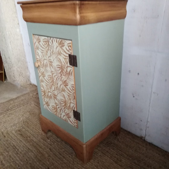 Image 1 of Tavolino laterale