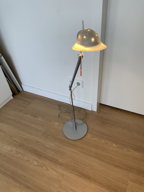 Image 1 of Vloerlamp prototype Floor 75 W halogeen ontwerper Ingo Maurer