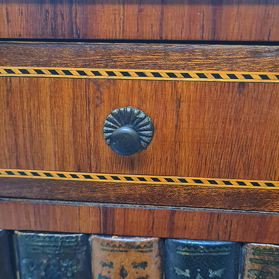 Image 1 of Ancienne table de nuit française de style Louis XVI, vers 1900