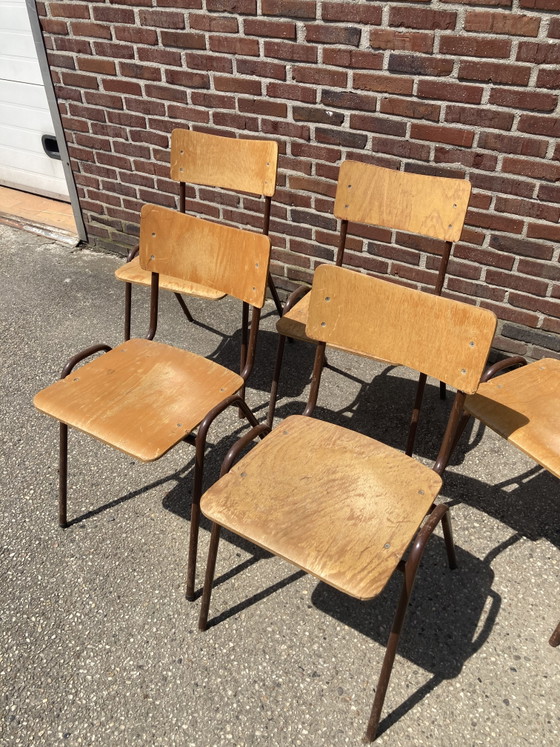 Stapelstoelen Schoolstoelen Vintage – Eetkamerstoelen, Metal, Wood (photo 5 of 8)