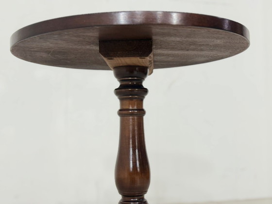 Image 1 of Keukentafel in koloniale stijl, lage tafel, bijzettafel, tuintafel, vintage keukentafel