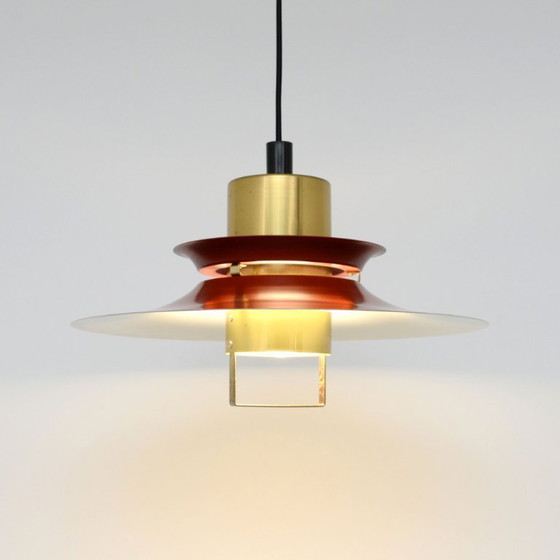 Image 1 of Lampada Vitrika bordeaux, Danimarca anni '60