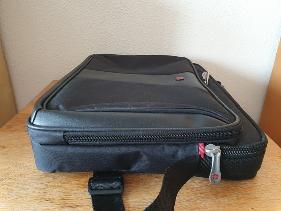 Wenger the Patriot, Laptoptasche, max. 17", neuwertig – Laptoptaschen, Polyester, Nylon (photo 9 of 11)