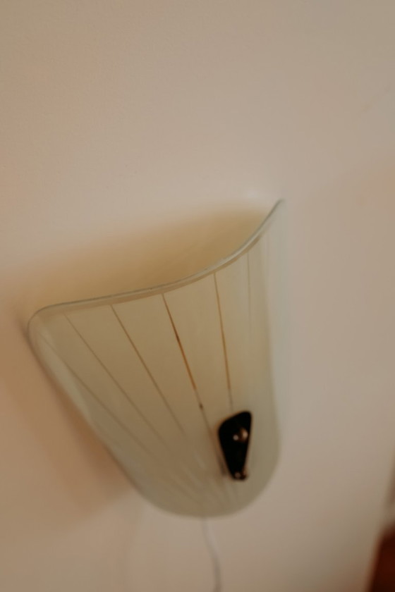 Image 1 of Glazen Mid Century Modern Wandlampje, Jaren 50
