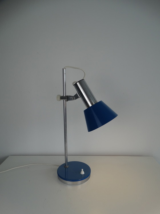 Image 1 of Lampe de bureau vintage massive