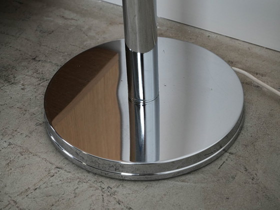 Image 1 of Lampadaire en métal, style futuriste, fabriqué en Italie