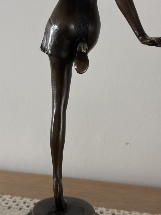 Image 1 of Escultura de bronce «Bailarina» – Firmada por b.zach