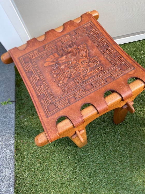 2 sgabelli/poggiapiedi vintage – Meubles des Estilo, Poggiapiedi e pouf, Leather (photo 4 of 8)