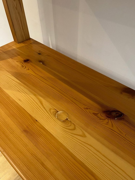 Image 1 of Grande scaffale/libreria in pino degli anni '80/'90