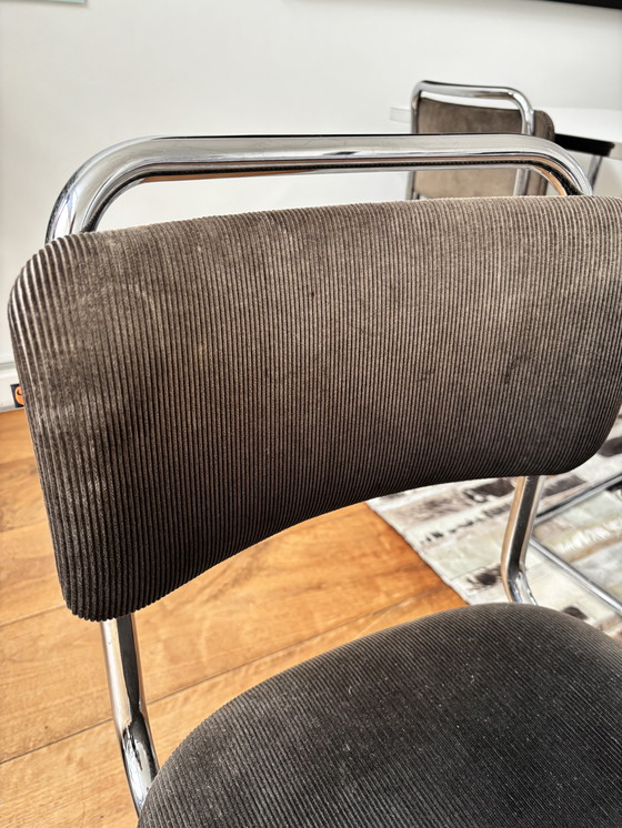 Image 1 of Complete Gispen vintage design '07 table + 6 chairs