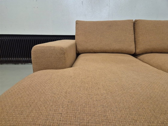 Image 1 of 30% SHOWROOM OUTLET - Hoekbank Shadow - Oker - Stof - Design