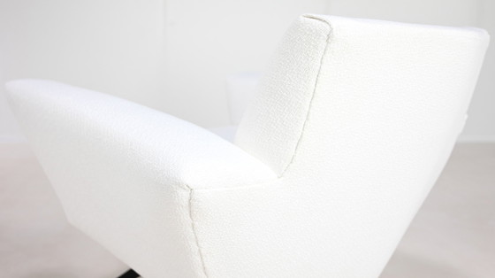 Image 1 of Studio Tecnico A.P.A, pair of armchairs model M530 for Lenzi. Italy, C.1950