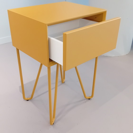 Image 1 of Auping Pixel bedside table mustard