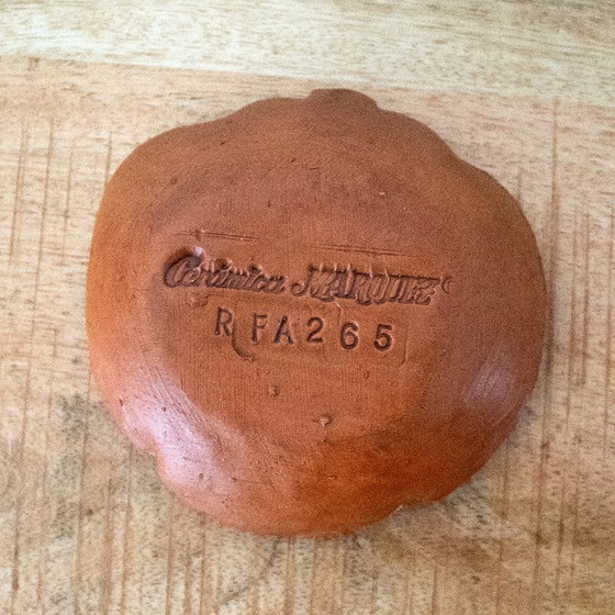 Image 1 of Keramisch kleurrijk schaaltje in de vorm van een uil, gesigneerd Ceramica Marquez