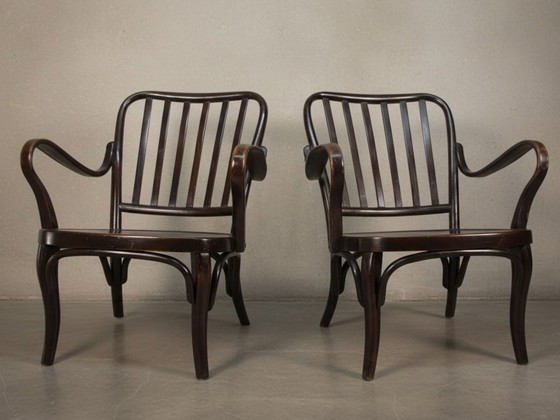 Image 1 of Paire de fauteuils n° 752 de Josef Frank pour Thonet, années 1930