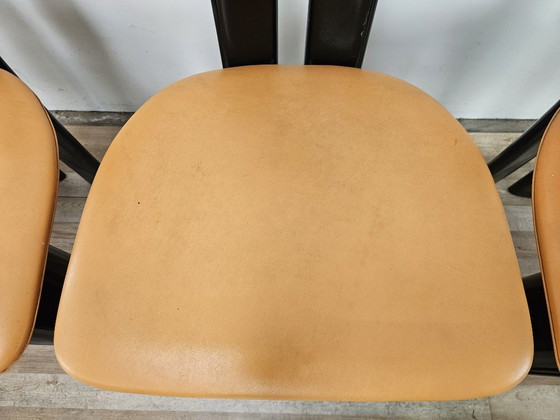 Set aus 6 Pierre Cardin Stühlen aus schwarz lackiertem Holz, 1970 – Esszimmerstühle, Wood (photo 12 of 20)