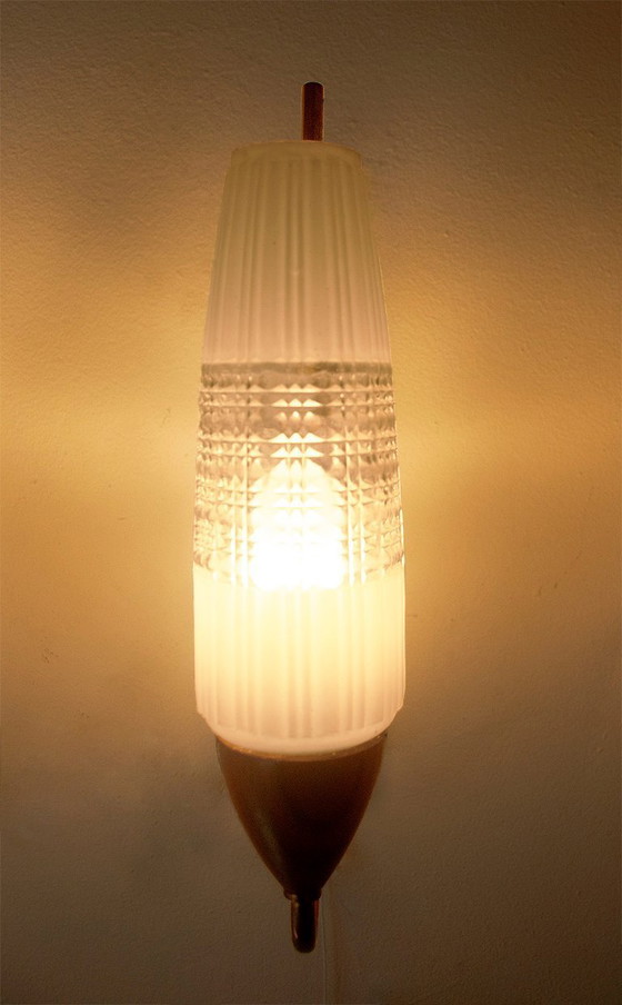 Image 1 of 4 lampade da parete vintage anni '60, design scandinavo