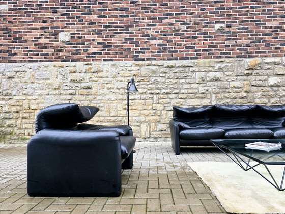 Image 1 of Conjunto de sofá y sillón Cassina Maralunga