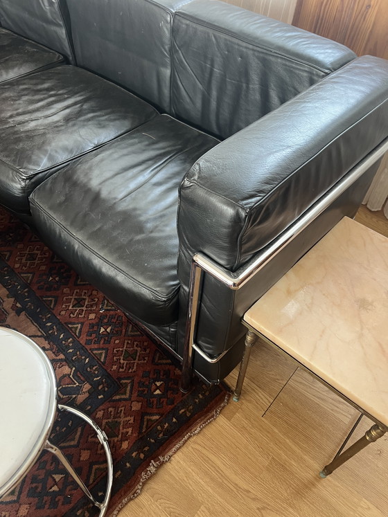 Image 1 of Divano in pelle a 3 posti LC2