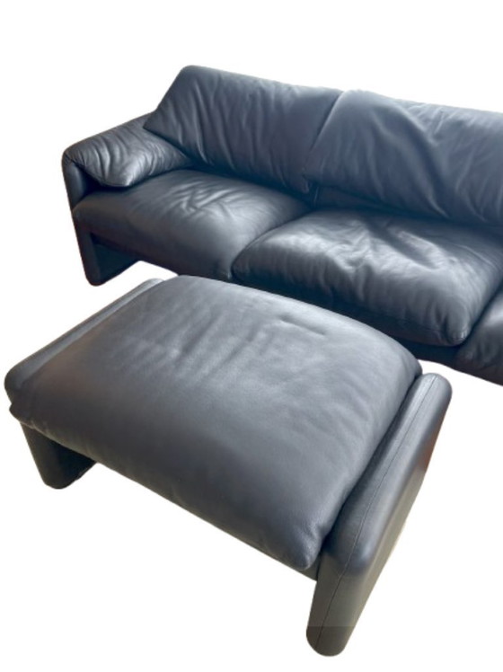 Image 1 of Cassina Maralunga 3-seater sofa in original black leather — designed by Vico Magistretti
