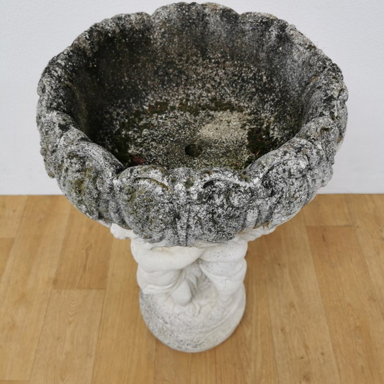 Image 1 of Caja de flores de jarrón de jardín de piedra antigua, jardinera de hormigón