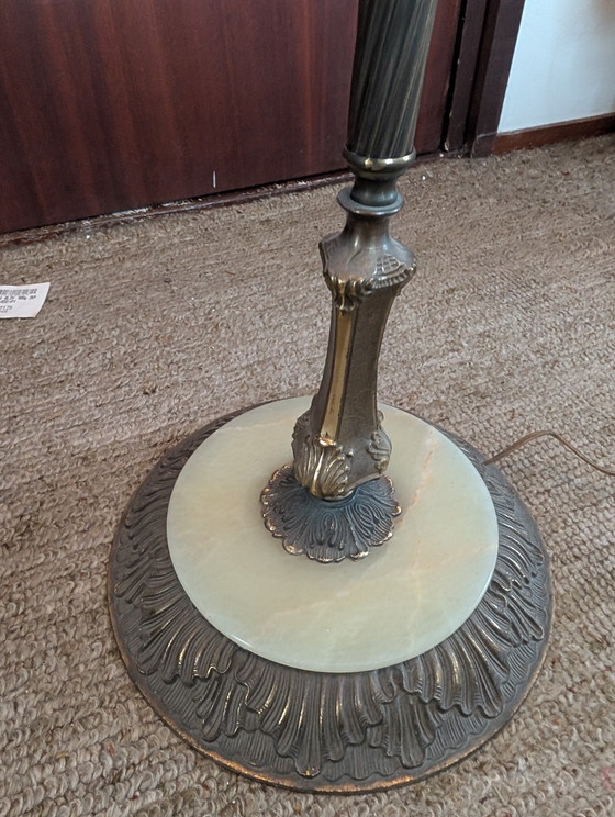 Image 1 of Rara lampada da terra in stile Hollywood Regency – Onice massiccio e bronzo patinato – Anni '60