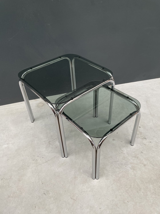 Image 1 of 2 Bijzettafeltjes, jaren 70