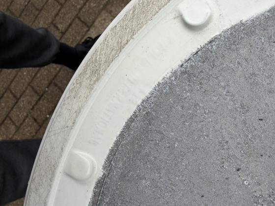 Image 1 of 2x Mesa auxiliar Knoll Tulip Eero Saarinen, 51 cm Laminado blanco