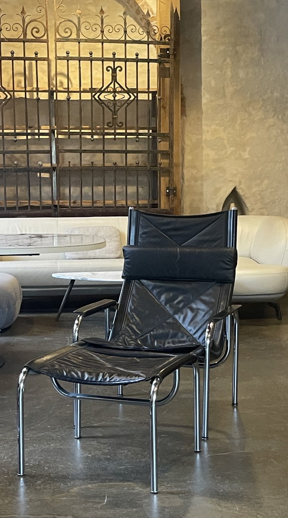 Image 1 of Poltrona Strässle più pouf