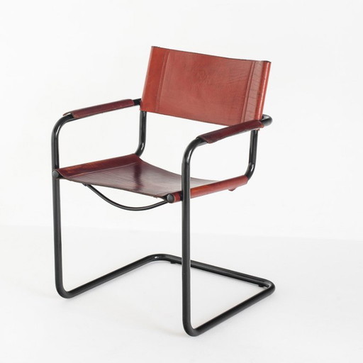 Silla voladiza modelo MG5 en edición de piel de Matteo Grassi. Italia, años 90. – eetkamerstoelen, Iron, Leather