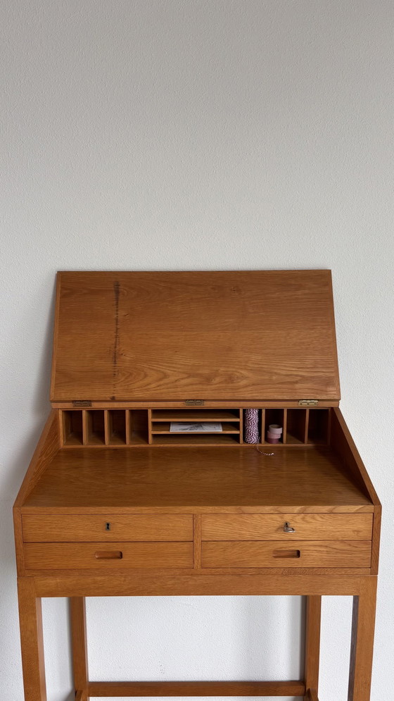 Image 1 of Vintage lectern - desk oak