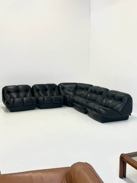 Image 1 of Divano lounge componibile Nuvolone in pelle nera Rino Maturi per Mimo Padova