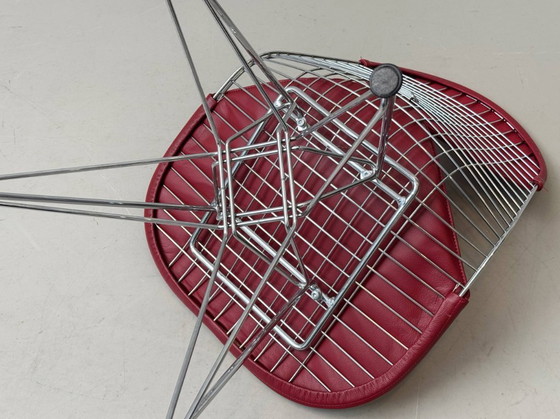 Image 1 of Deux fauteuils modèle Bikini de Vitra en cuir rouge, années 1980